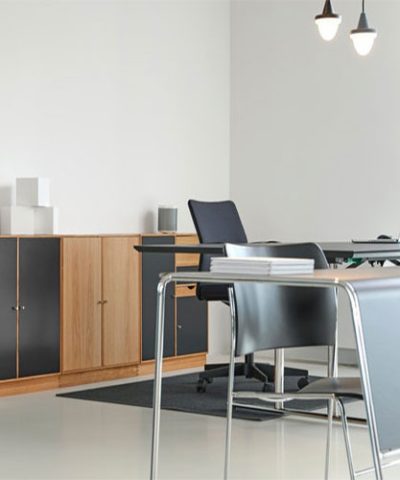 interior-designer-office-table